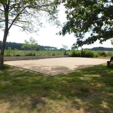 Bruyeres - Domaine Des Landes Campsite 2*