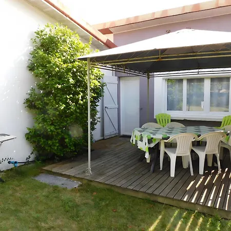 Bruyeres - Domaine Des Landes Campsite